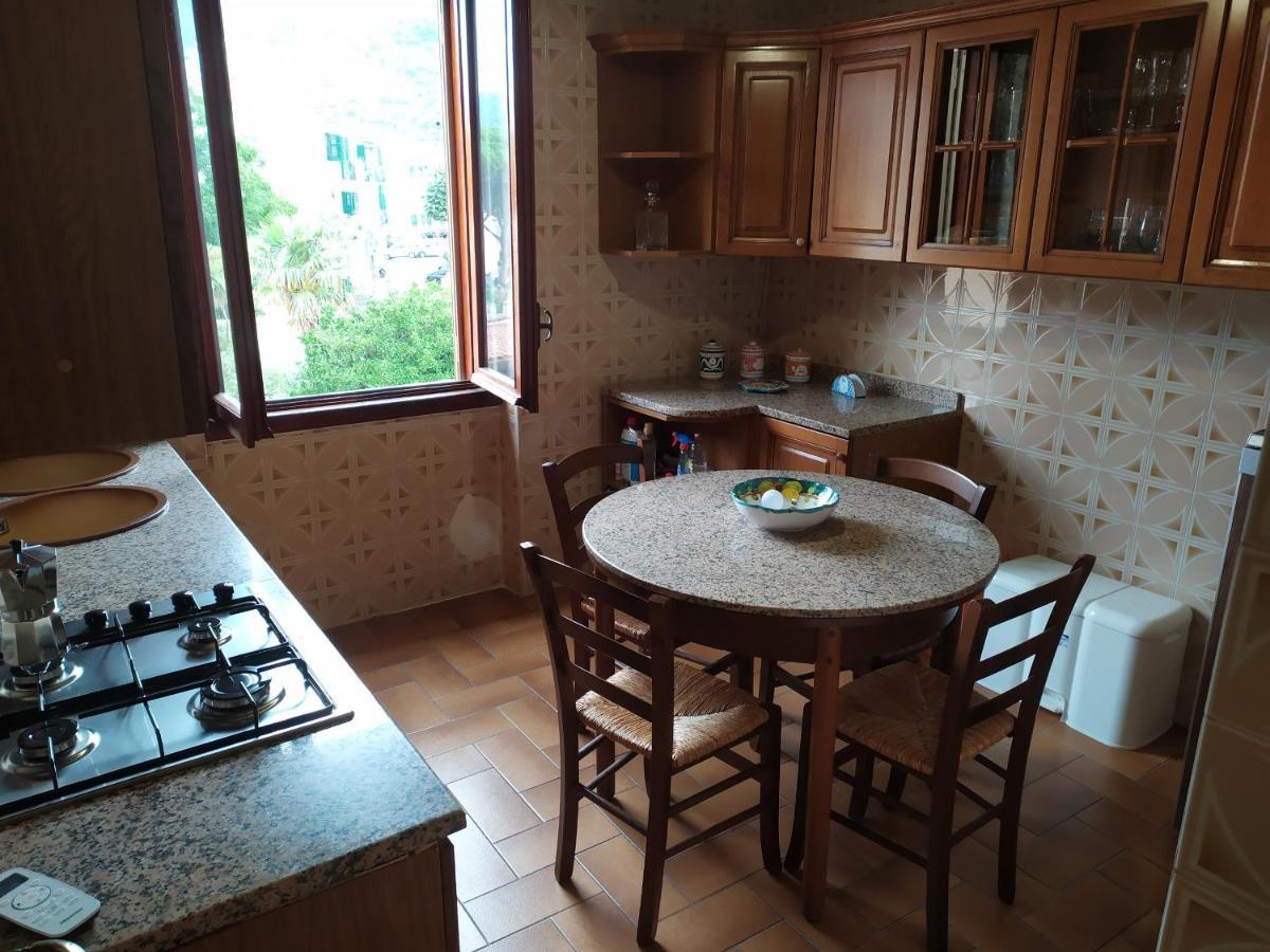 La Finestra Sul Mare Apartment วิเอตริ ภายนอก รูปภาพ