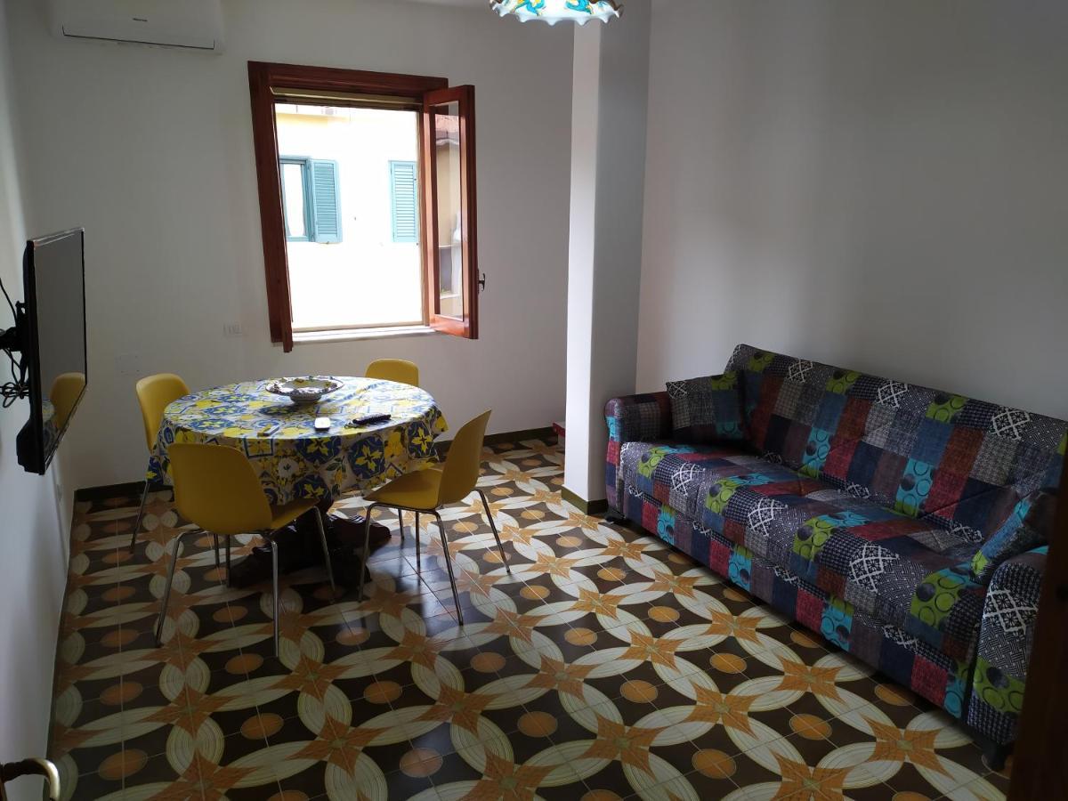 La Finestra Sul Mare Apartment วิเอตริ ภายนอก รูปภาพ